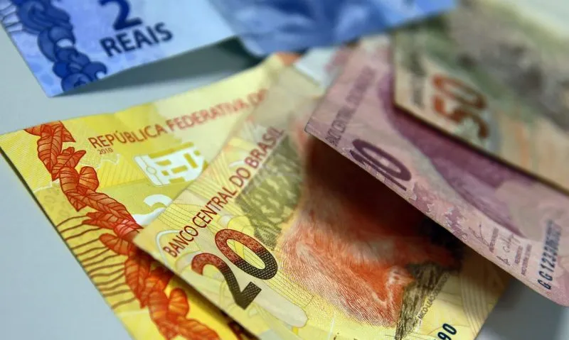 SALÁRIOS DE AGOSTO DOS SERVIDORES ESTADUAIS SERÃO PAGOS NESTA SEXTA (28) E SEGUNDA-FEIRA (31)
