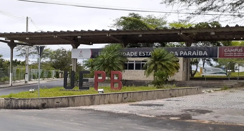 PROFESSORES DA UEPB APROVAM GREVE E PARALISAÇÃO COMEÇA A PARTIR DE SEGUNDA-FEIRA (22)