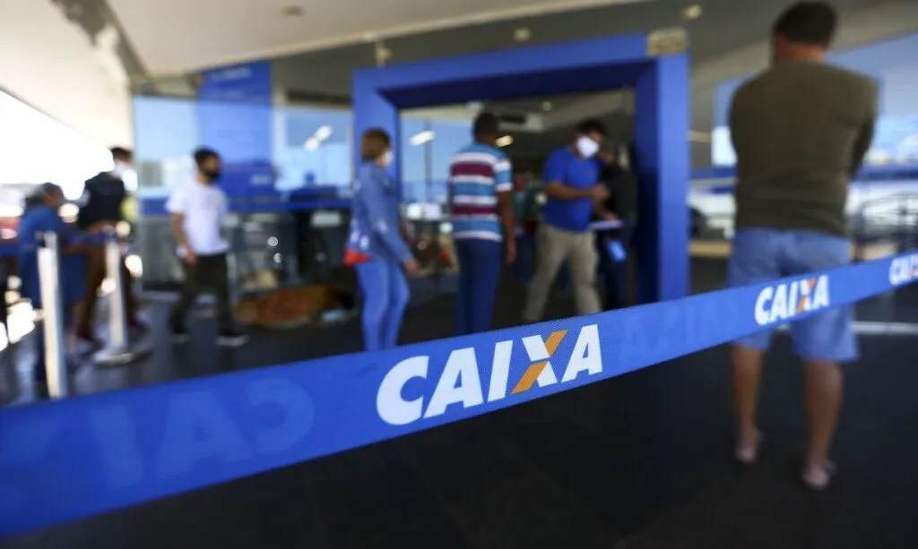 APÓS REJEITAR PROPOSTAS, GREVE DA CAIXA CONTINUA