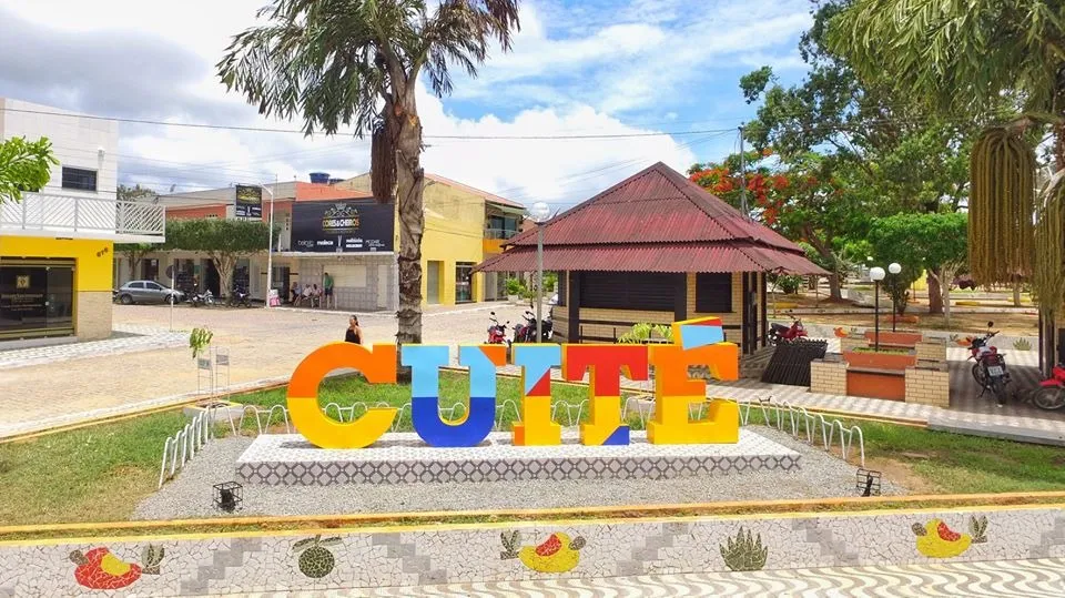 CUITÉ ANTECIPA METADE DO 13º SALÁRIO PARA FUNCIONALISMO MUNICIPAL