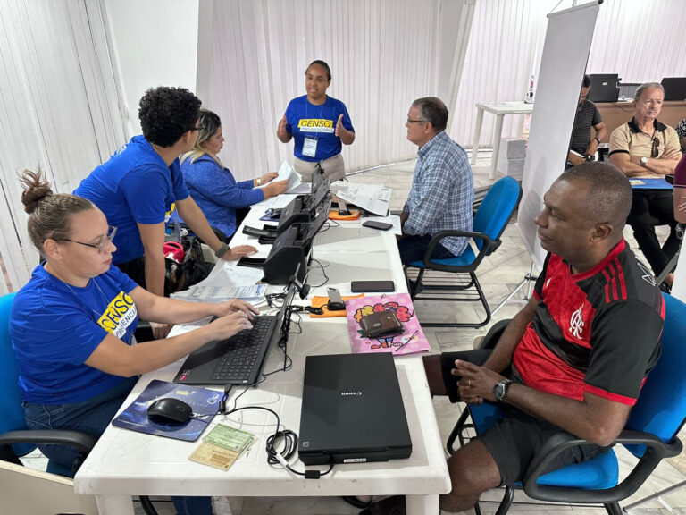 NO PRIMEIRO DIA, CENSO CADASTRAL DE SERVIDORES ESTADUAIS DA PARAÍBA REGISTRA GRANDE PROCURA