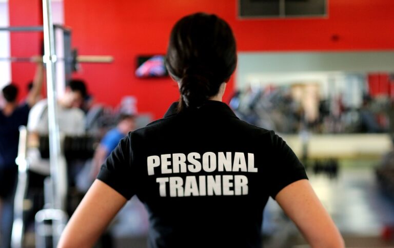 JUSTIÇA SUSPENDE LEI QUE LIBERA ENTRADA DE PERSONAL TRAINER EM ACADEMIAS NA PARAÍBA