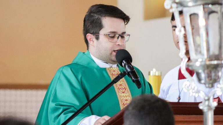 DIOCESE DE CAMPINA GRANDE SE POSICIONA APÓS EPISÓDIO DE PADRE ACUSADO DE INTOLERÂNCIA RELIGIOSA